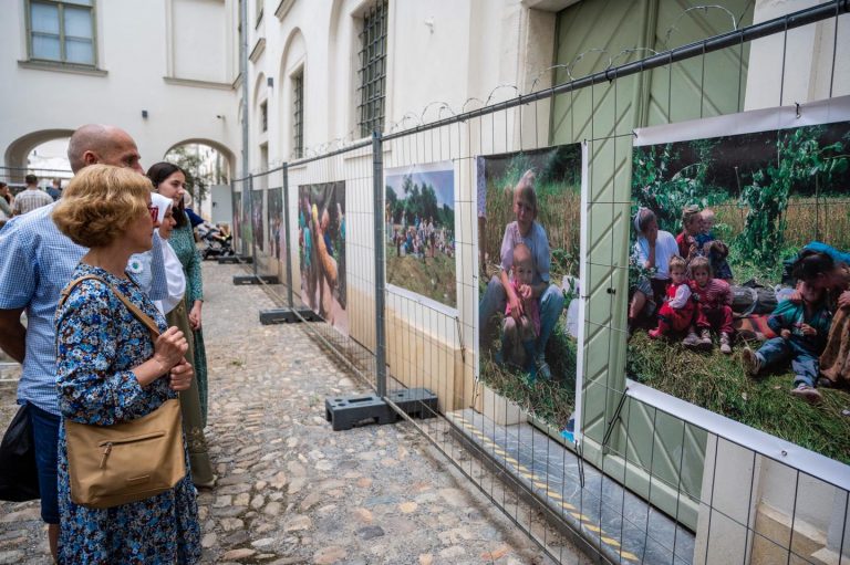 292199712_407256654780354_8231338004280945926_n